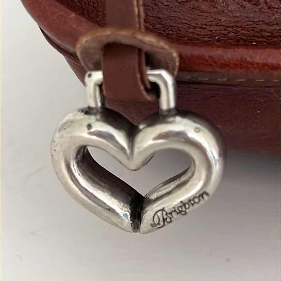 Vintage Brighton Brown Croc Embossed leather leaf Metal Details Crossbody Purse - Picture 2 of 13